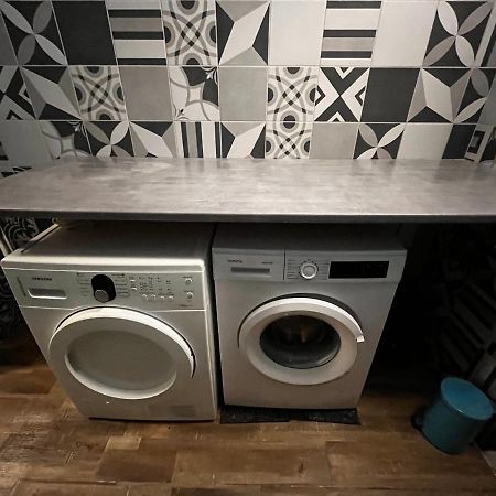 T2 Bis Cosy Proche Gare Apartment Лурд Екстериор снимка