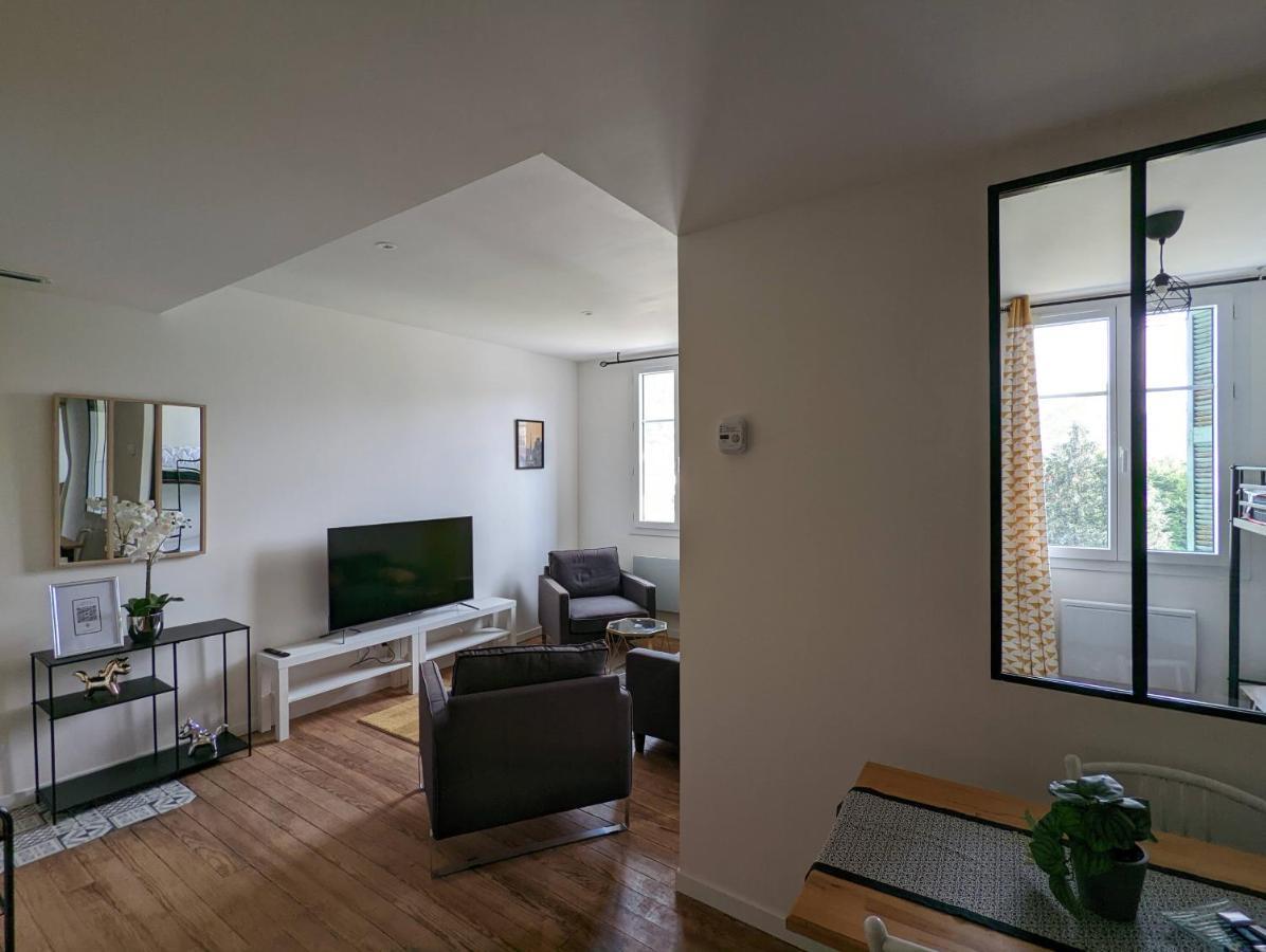 T2 Bis Cosy Proche Gare Apartment Лурд Екстериор снимка